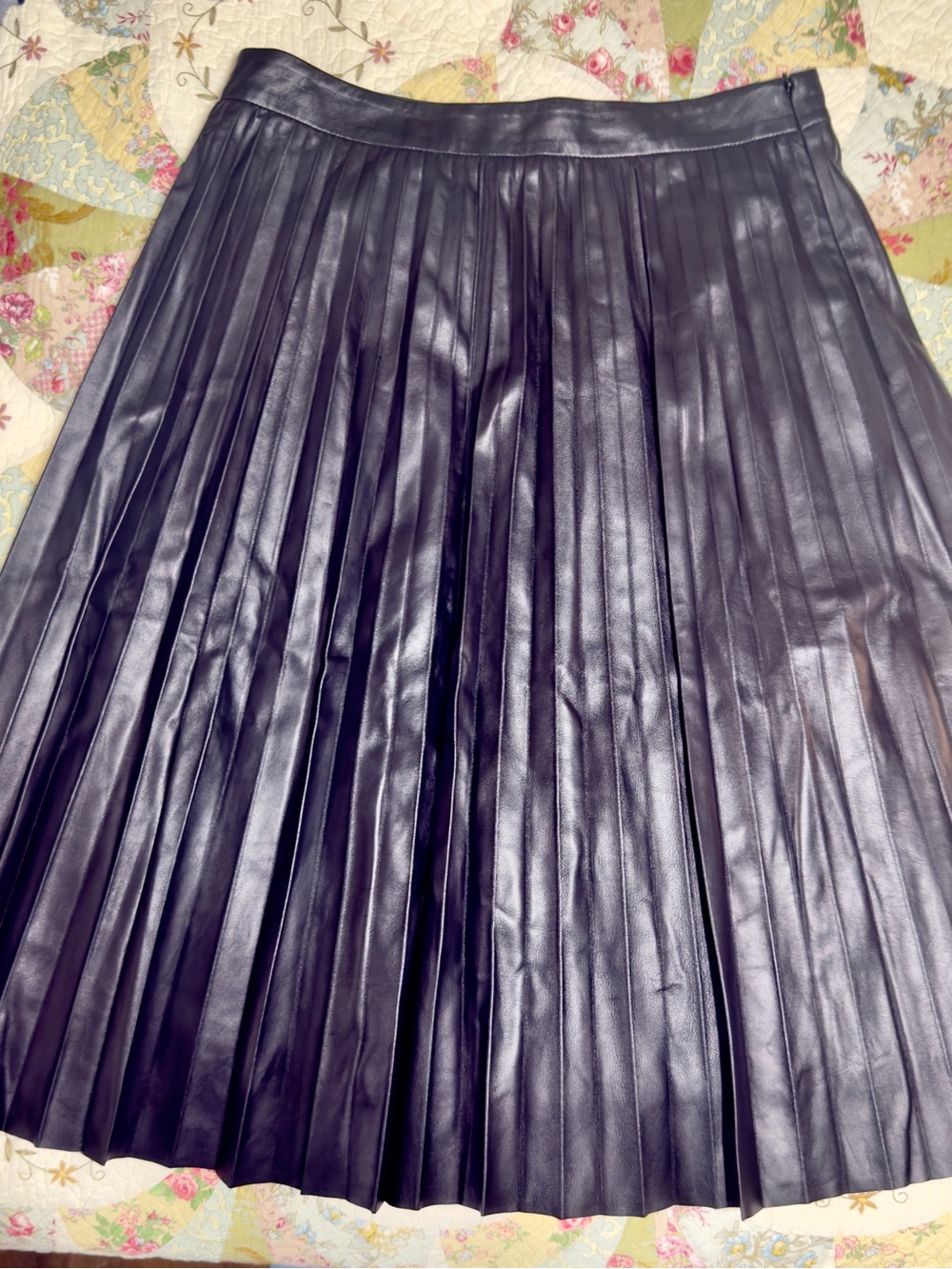 ANTONIO MELANI Pleated Faux Leather Midi Skirt never worn - black